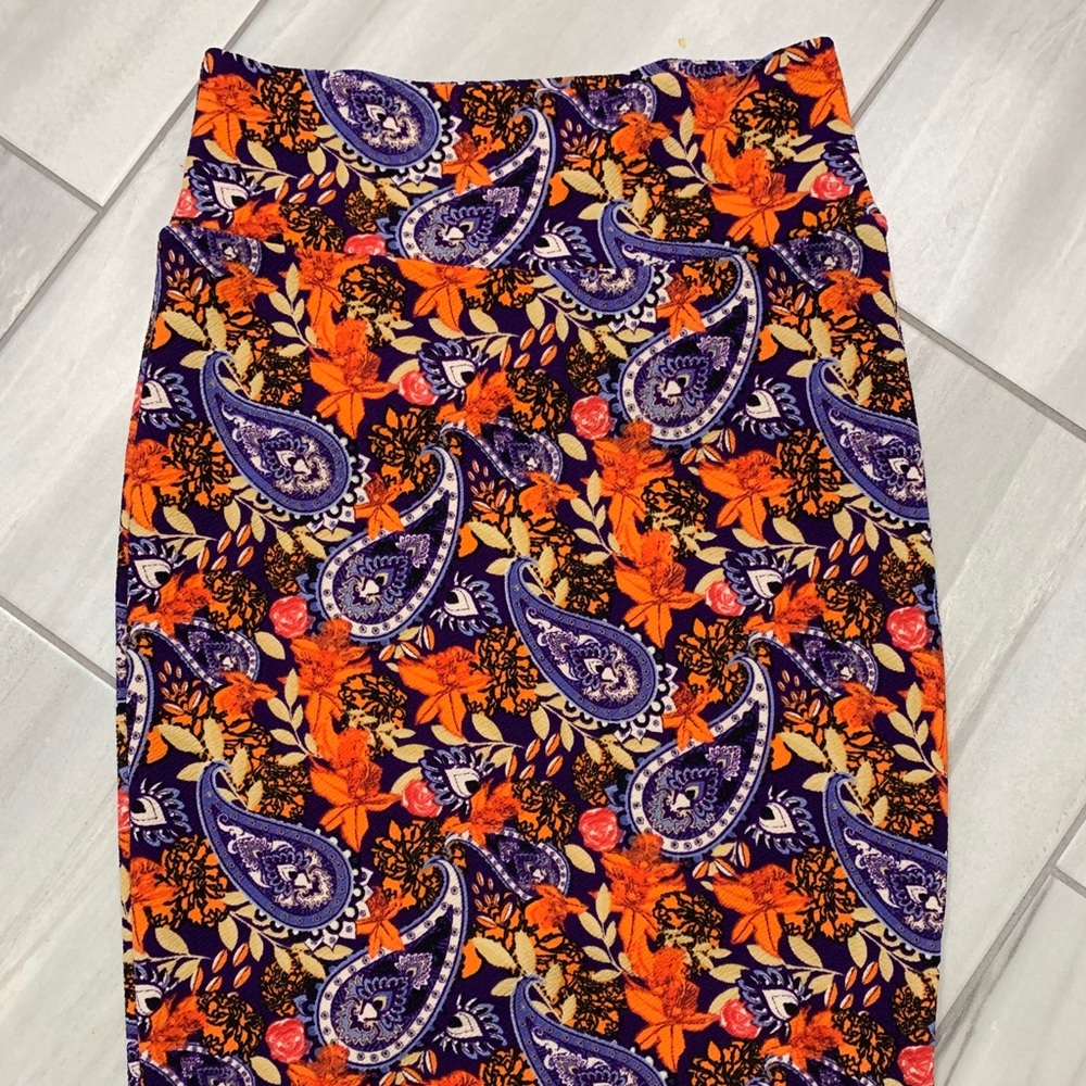 LuLaRoe Cassie
